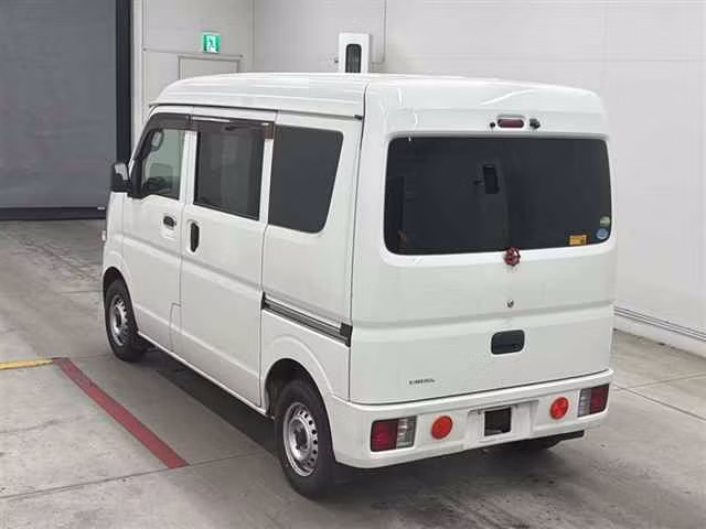 MITSUBISHI MINICAB