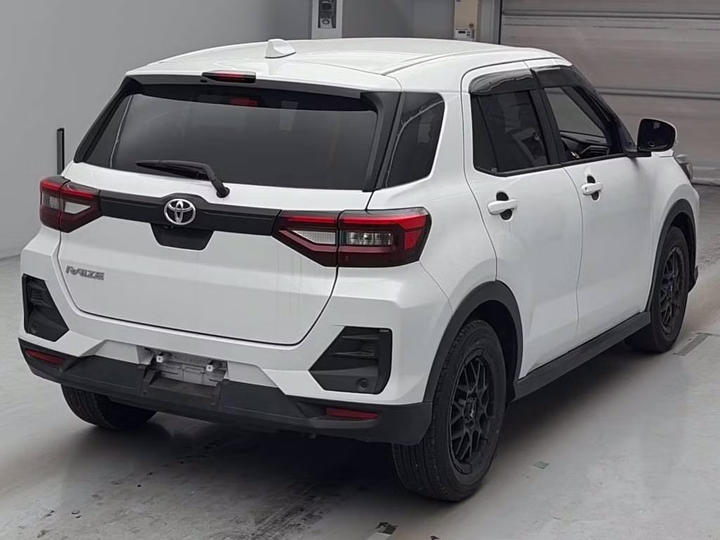TOYOTA RAIZE