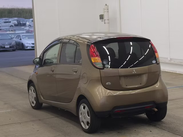 MITSUBISHI I