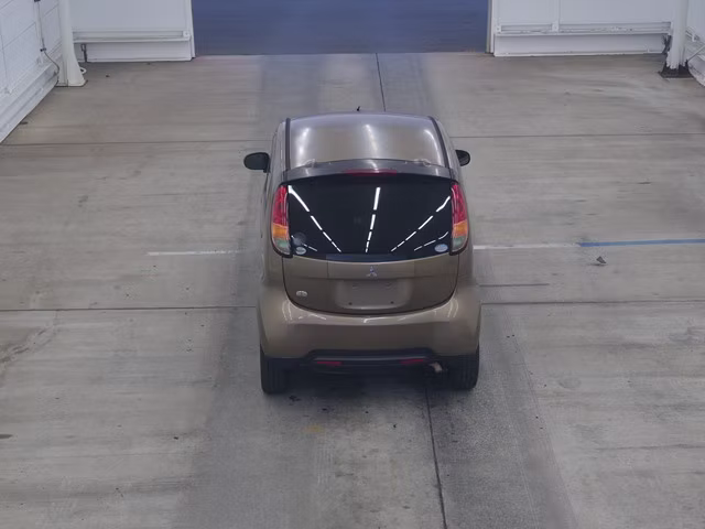 MITSUBISHI I