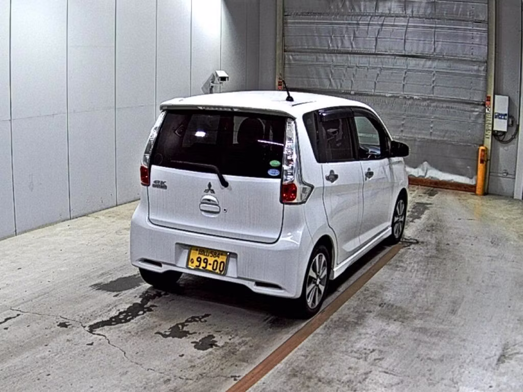 MITSUBISHI EK CUSTOM