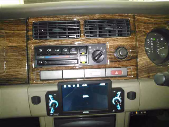 NISSAN RASHEEN