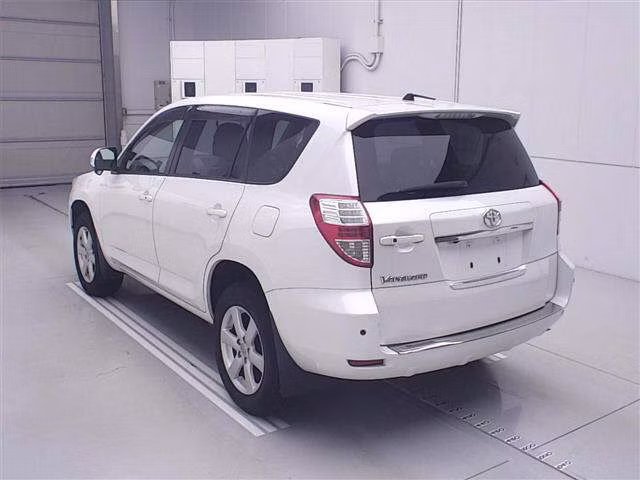 TOYOTA VANGUARD