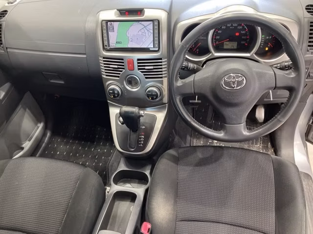 TOYOTA RUSH