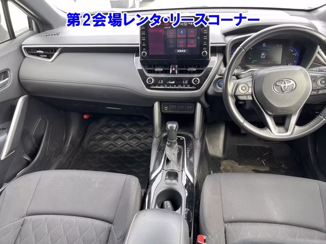 TOYOTA COROLLA CROSS