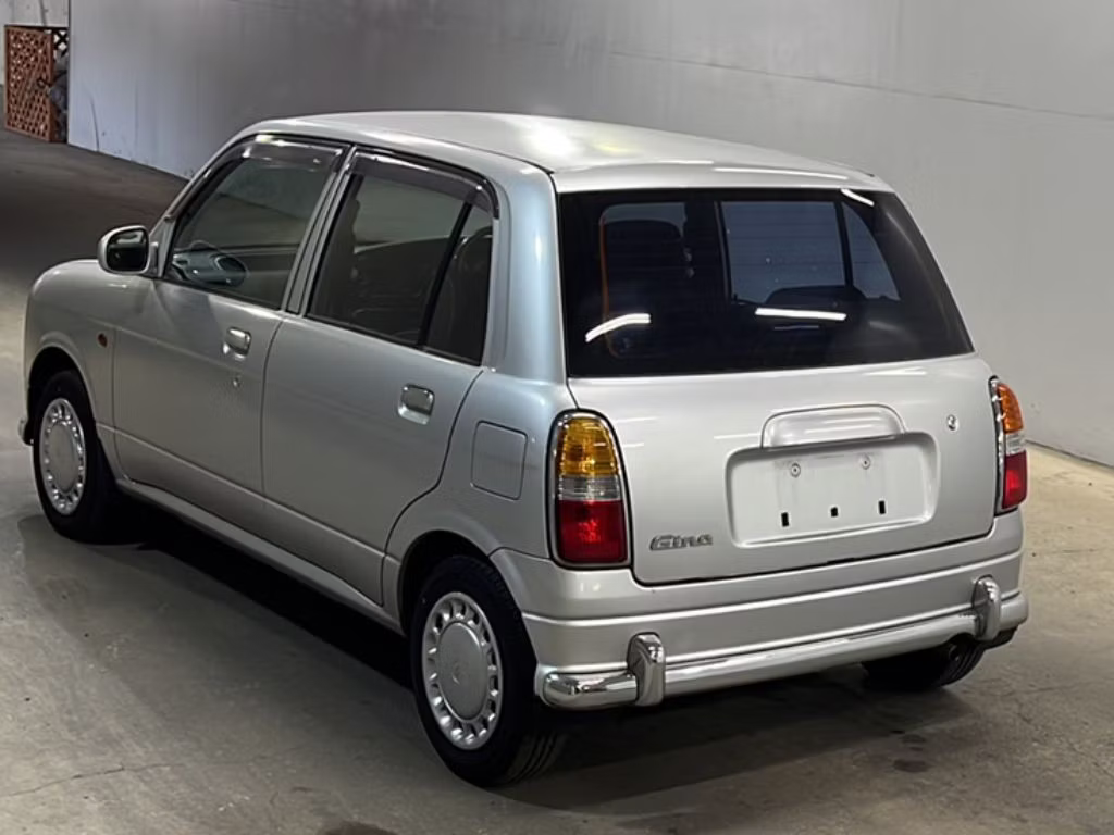 DAIHATSU MIRA GINO