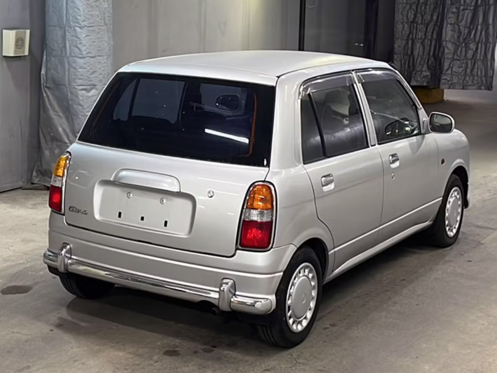 DAIHATSU MIRA GINO