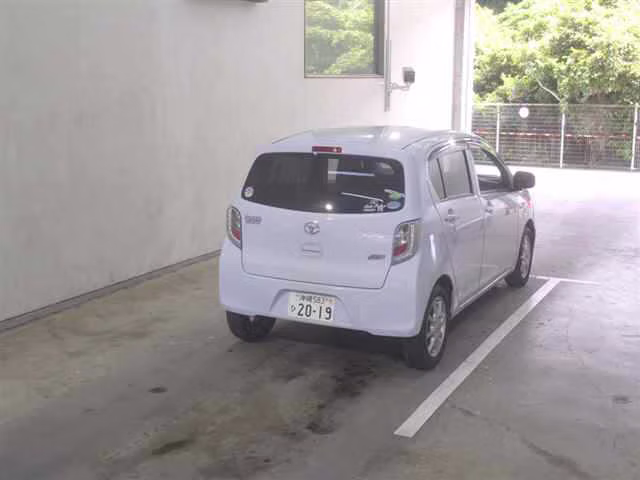 TOYOTA PIXIS EPOCH