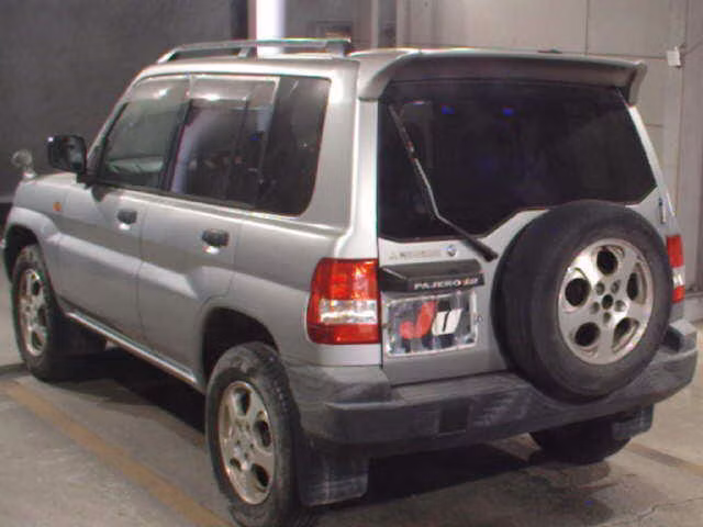 MITSUBISHI PAJERO IO