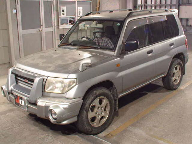 MITSUBISHI PAJERO IO