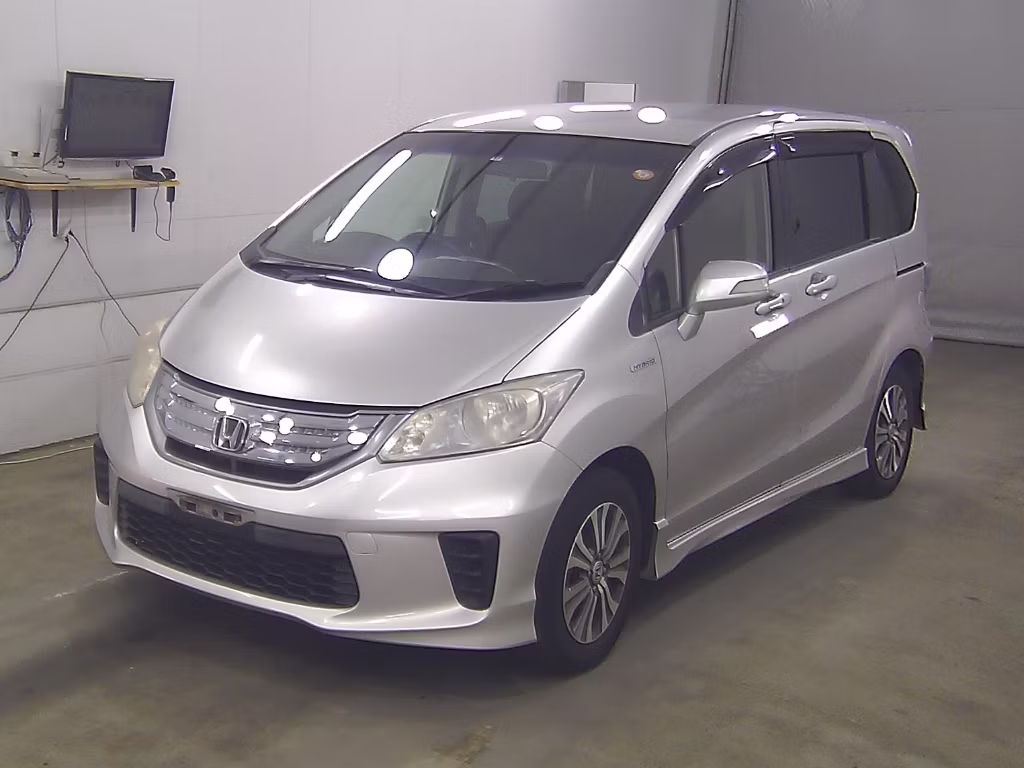 HONDA FREED