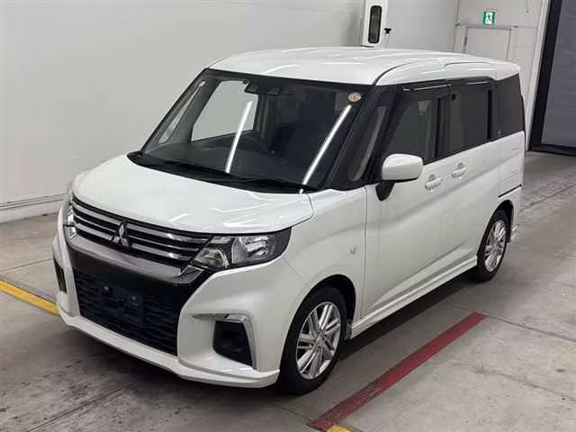 MITSUBISHI DELICA D:2