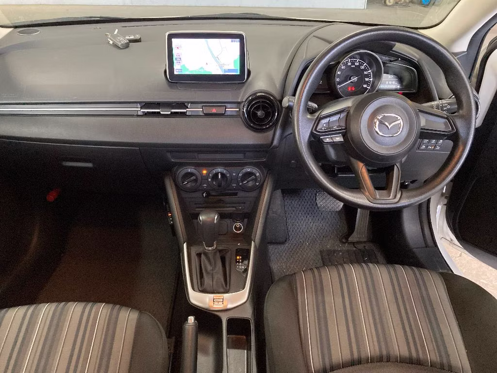 MAZDA MAZDA2