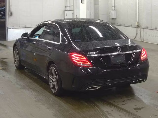 MERCEDES-BENZ C-CLASS