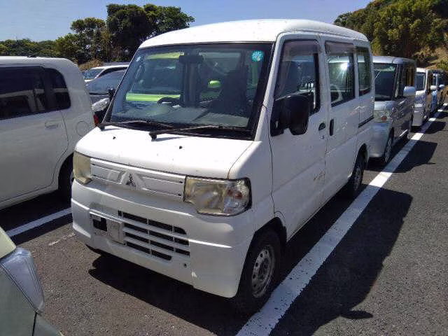 MITSUBISHI MINICAB