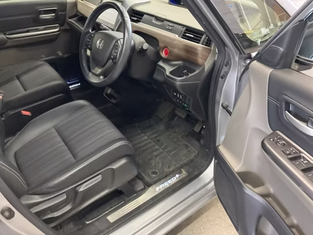 HONDA FREED+