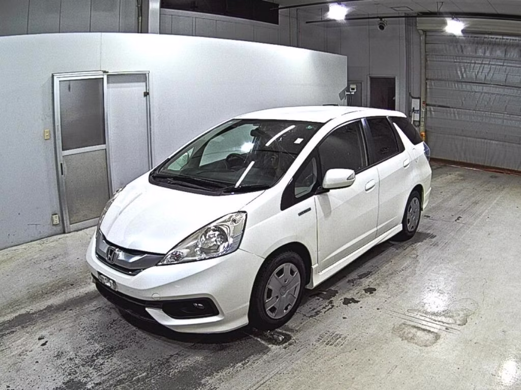 HONDA FIT SHUTTLE