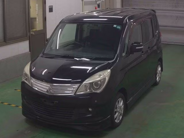 MITSUBISHI DELICA D:2