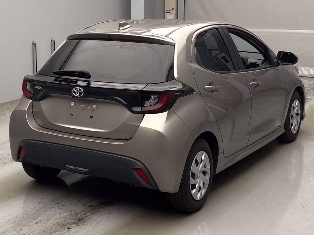 TOYOTA YARIS