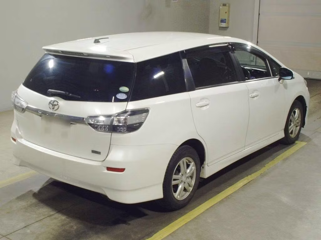 TOYOTA WISH