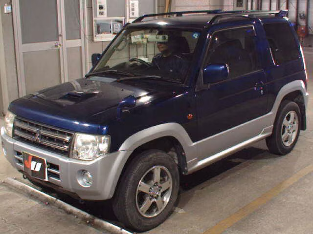 MITSUBISHI PAJERO MINI
