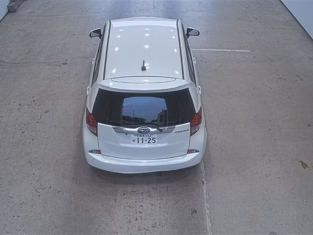 SUBARU TREZIA