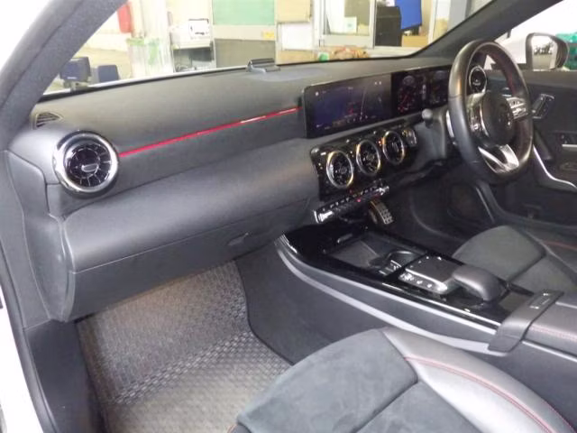 MERCEDES-BENZ A-CLASS