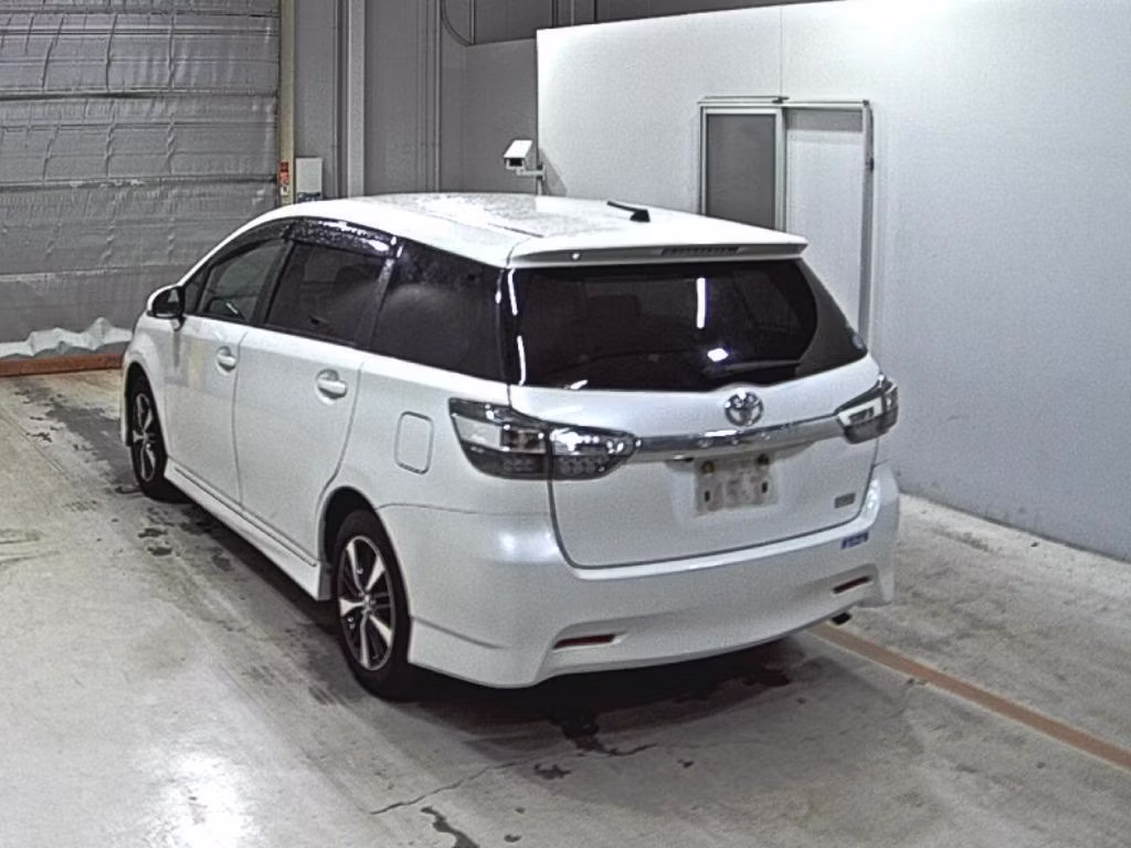 TOYOTA WISH