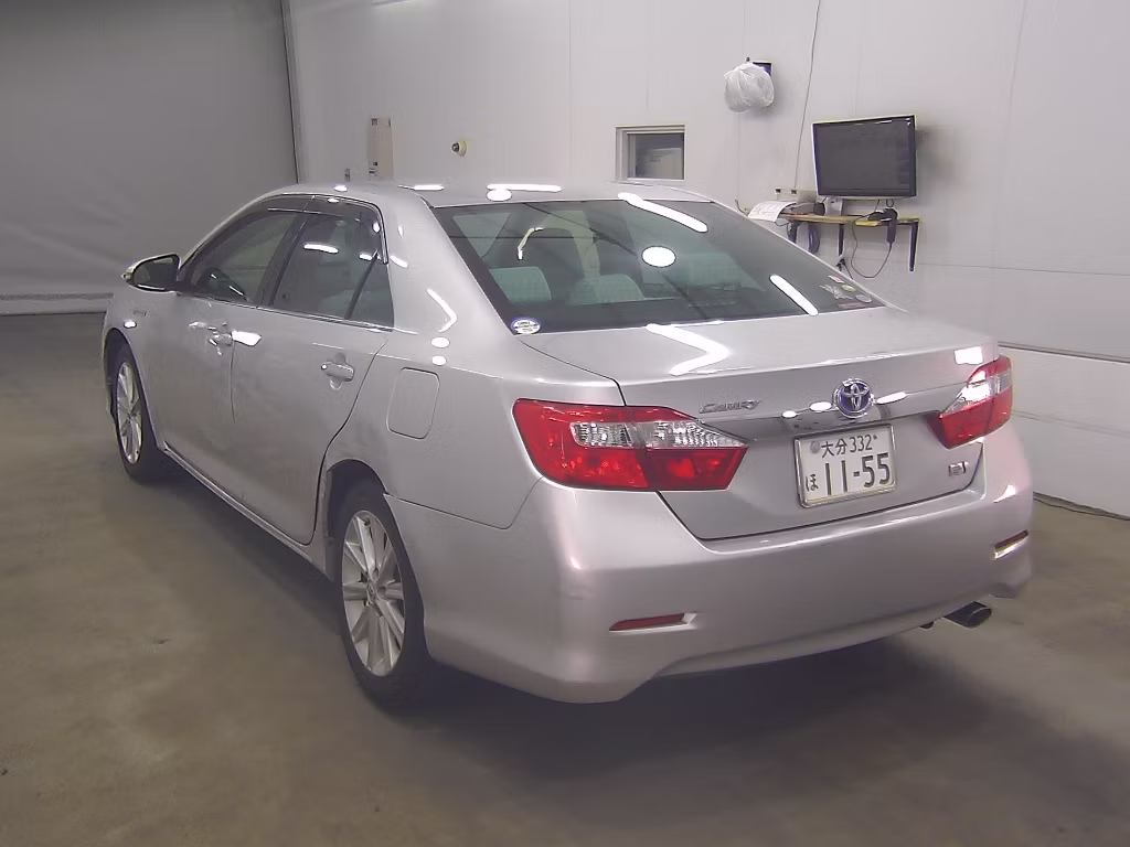 TOYOTA CAMRY