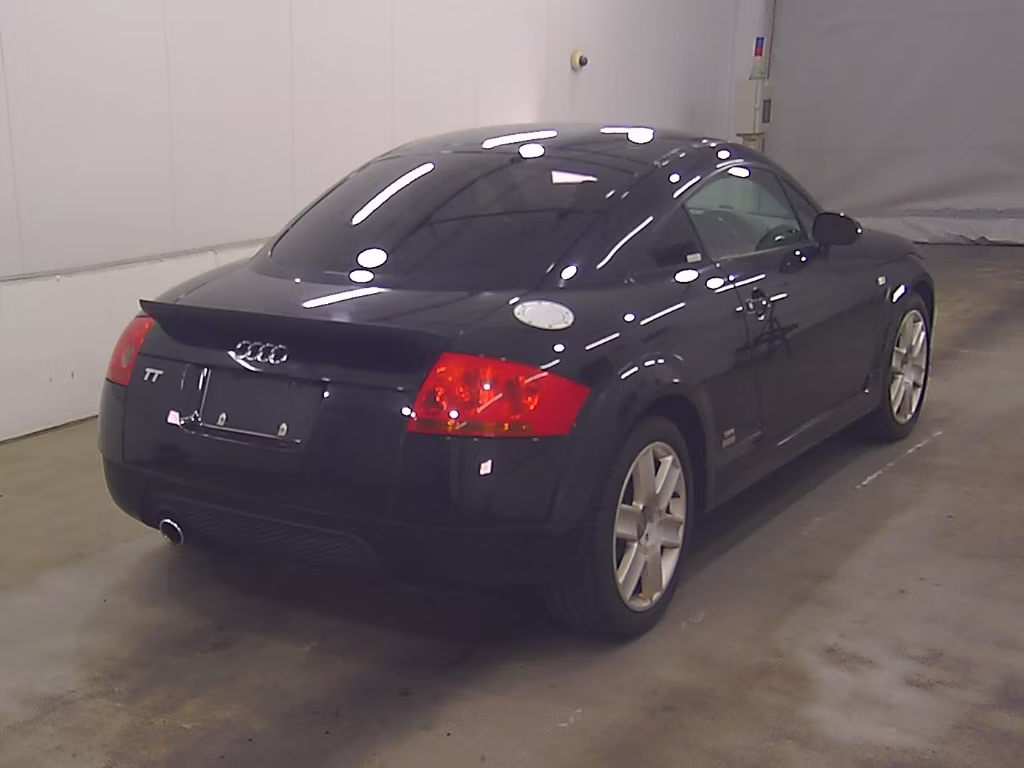 AUDI TT