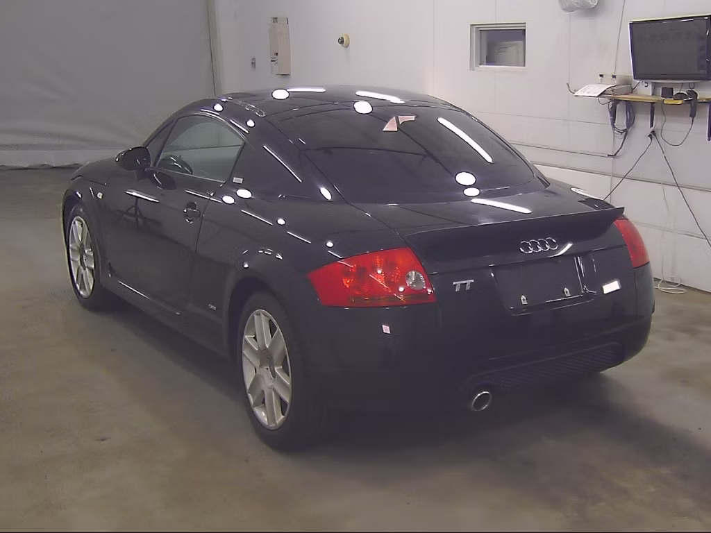 AUDI TT