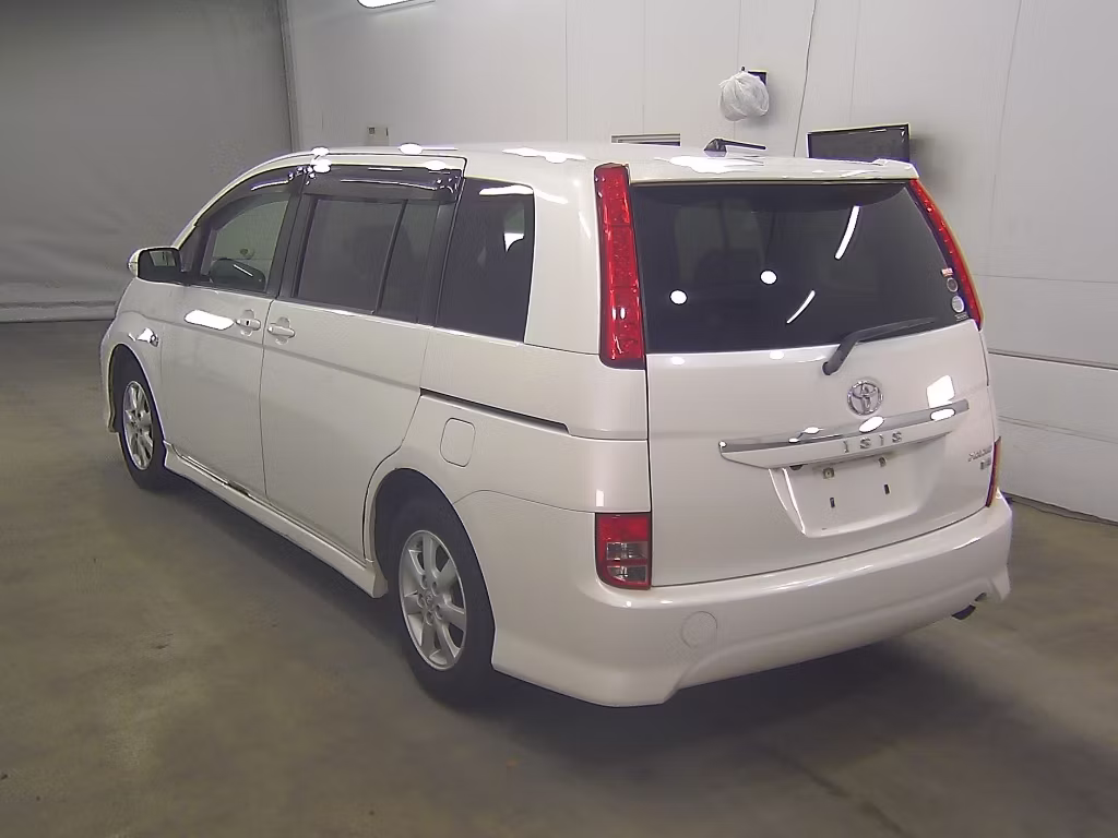 TOYOTA ISIS