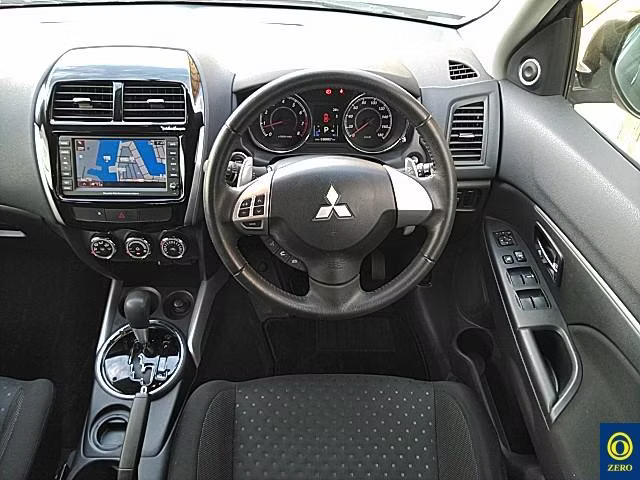 MITSUBISHI RVR