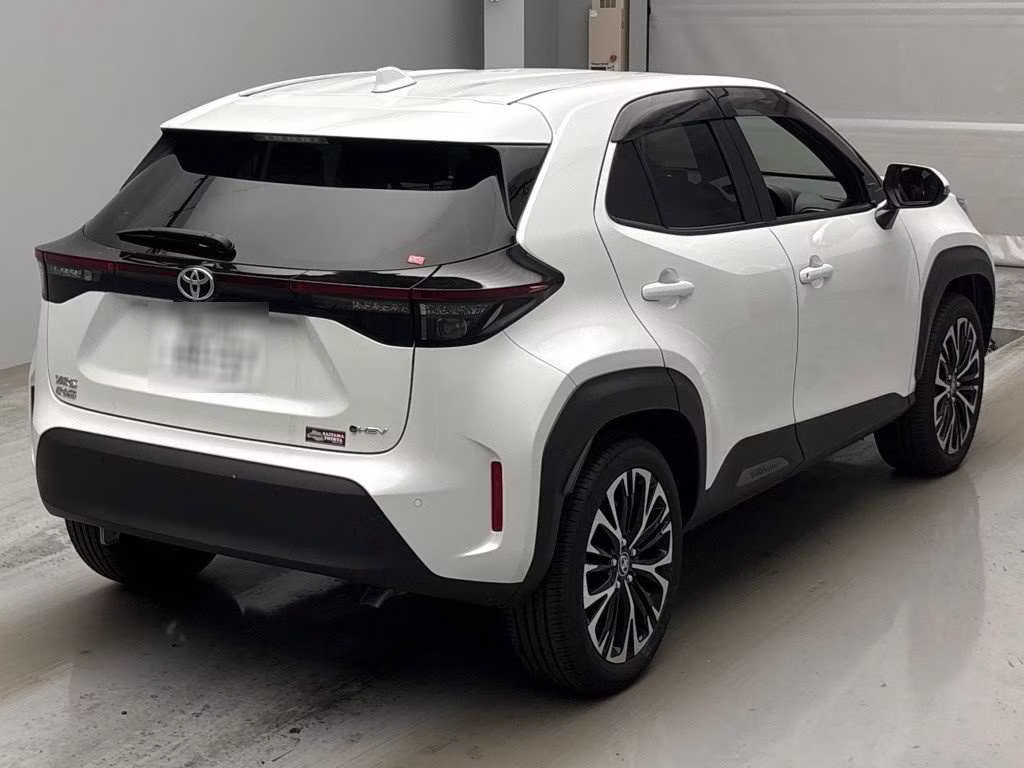 TOYOTA YARIS CROSS