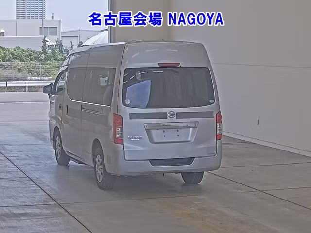 NISSAN NV350 CARAVAN