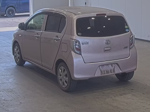 TOYOTA PIXIS EPOCH