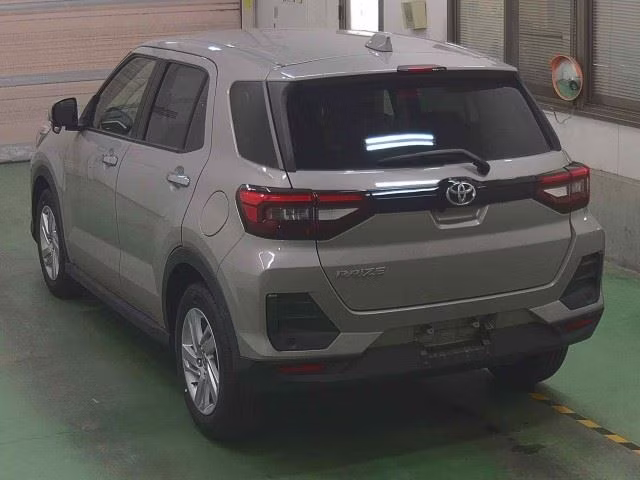 TOYOTA RAIZE