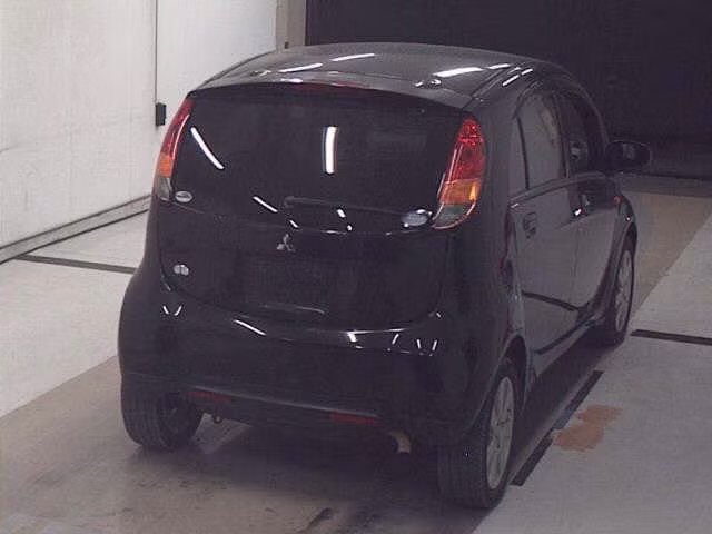 MITSUBISHI I