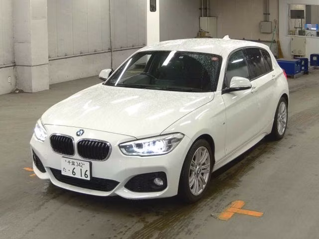BMW 1-SERIES