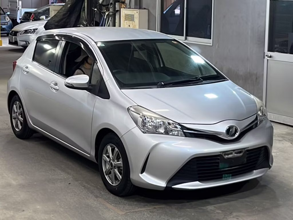TOYOTA VITZ