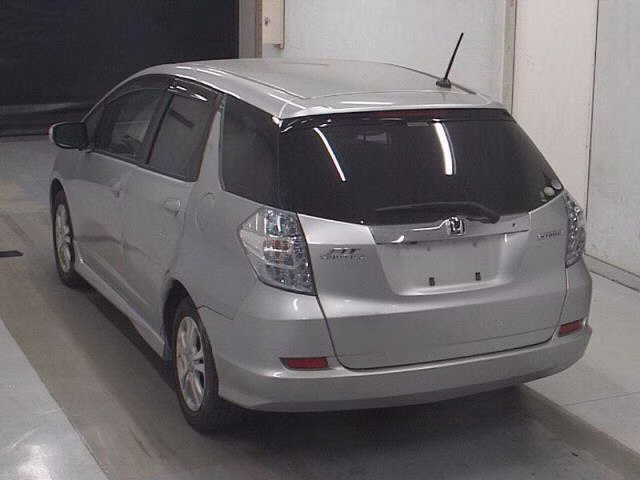 HONDA FIT SHUTTLE