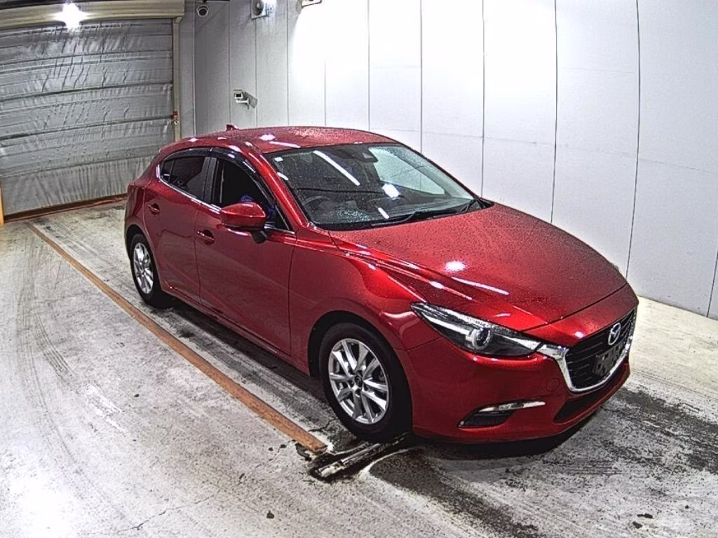 MAZDA AXELA