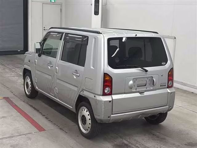 DAIHATSU NAKED