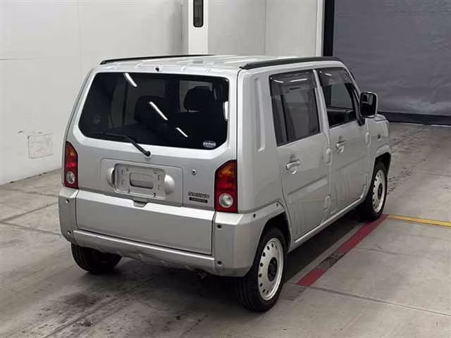 DAIHATSU NAKED