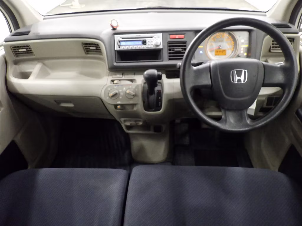 HONDA LIFE