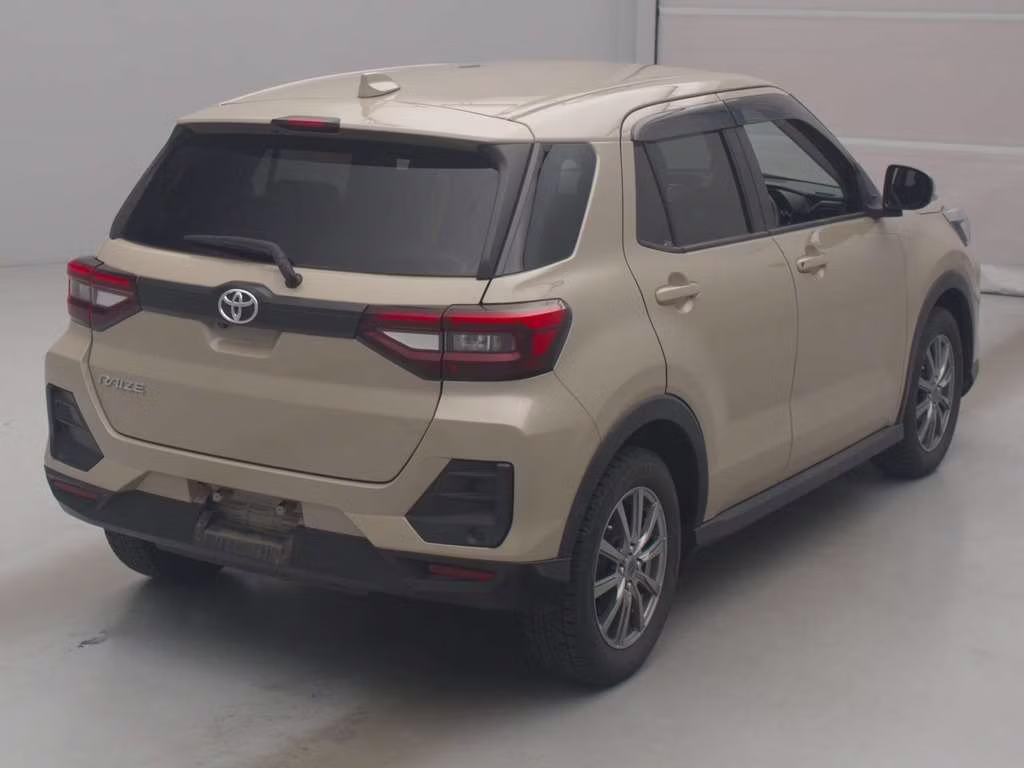 TOYOTA RAIZE