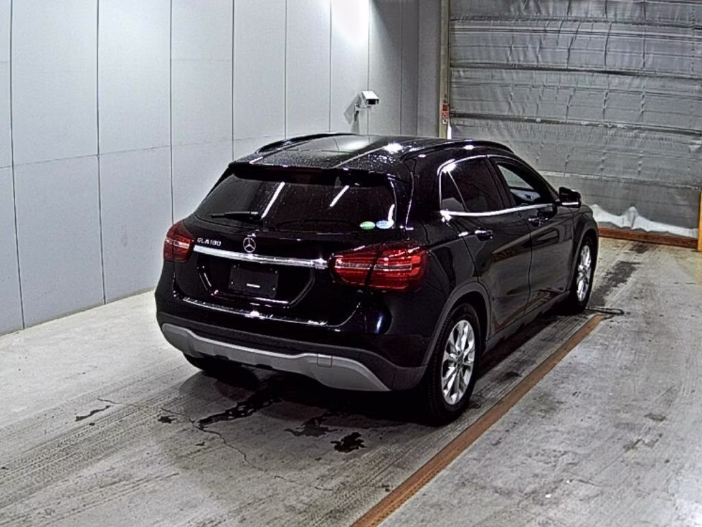 MERCEDES-BENZ GLA-CLASS