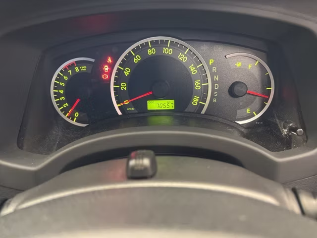 TOYOTA ISIS