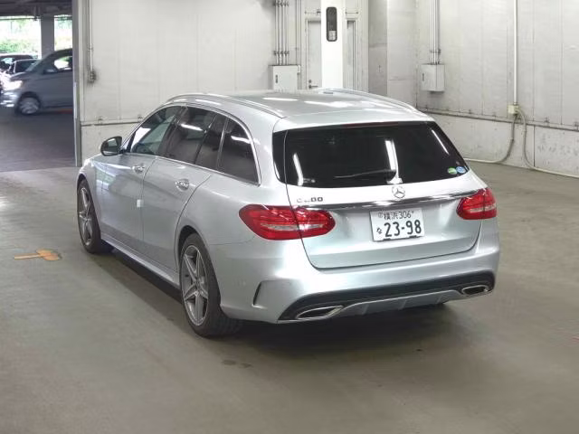 MERCEDES-BENZ C-CLASS