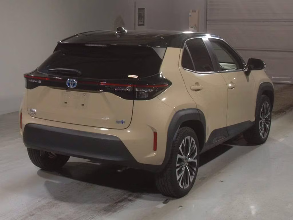 TOYOTA YARIS CROSS